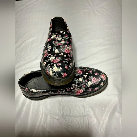 DR. MARTENS ADDY Printed Floral Leather Loafers Shoes Women's Size 9 - Picture 2 of 9